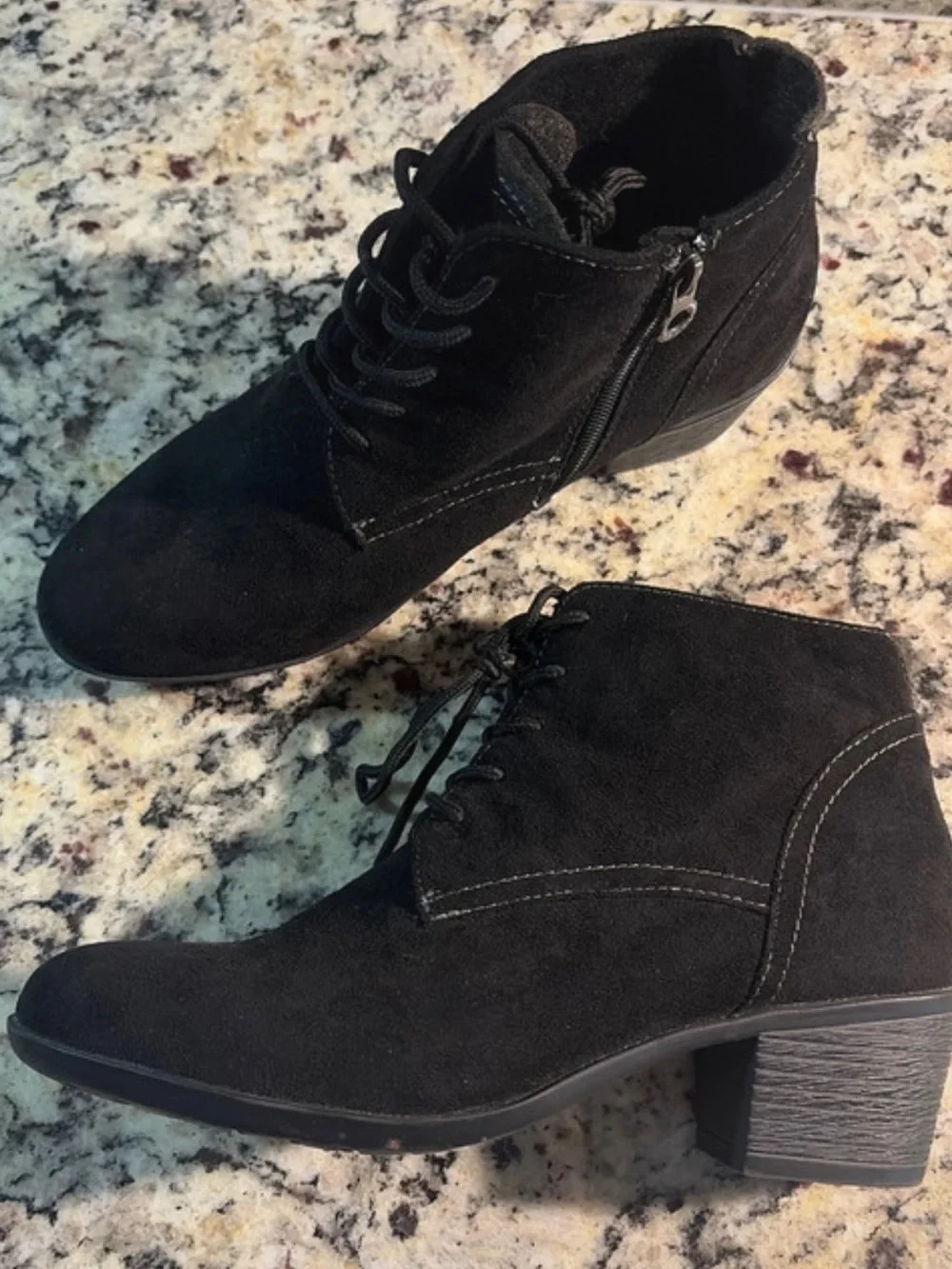 SPORTO♦️SIDE-ZIP ANKLE BOOTIE